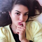 Jacqueline Fernandez Instagram - Is it just me or did the first quarter of 2019 go by really fast?? Hope my instaFam is happy and working hard for their goals!! ❤️🌈