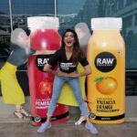 Jacqueline Fernandez Instagram - You have been the dream team to work with, full of passion and love for what we do!! Thank you for making my first ever business venture such a fulfilling one! Love you team @rawpressery you guys are my green warriors first and foremost! Here’s to many more amazing days like today! #delhigetsraw 🌈❤️🦋