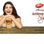 Jacqueline Fernandez Instagram – So happy to collaborate with fitness partners like @dabur.honey 🌸 Met an amazing bunch of people who’re putting in the best of efforts to lead a fit India! 
#StayFitFeelYoung #FitnessGoals #FitnessJourney #DaburHoney