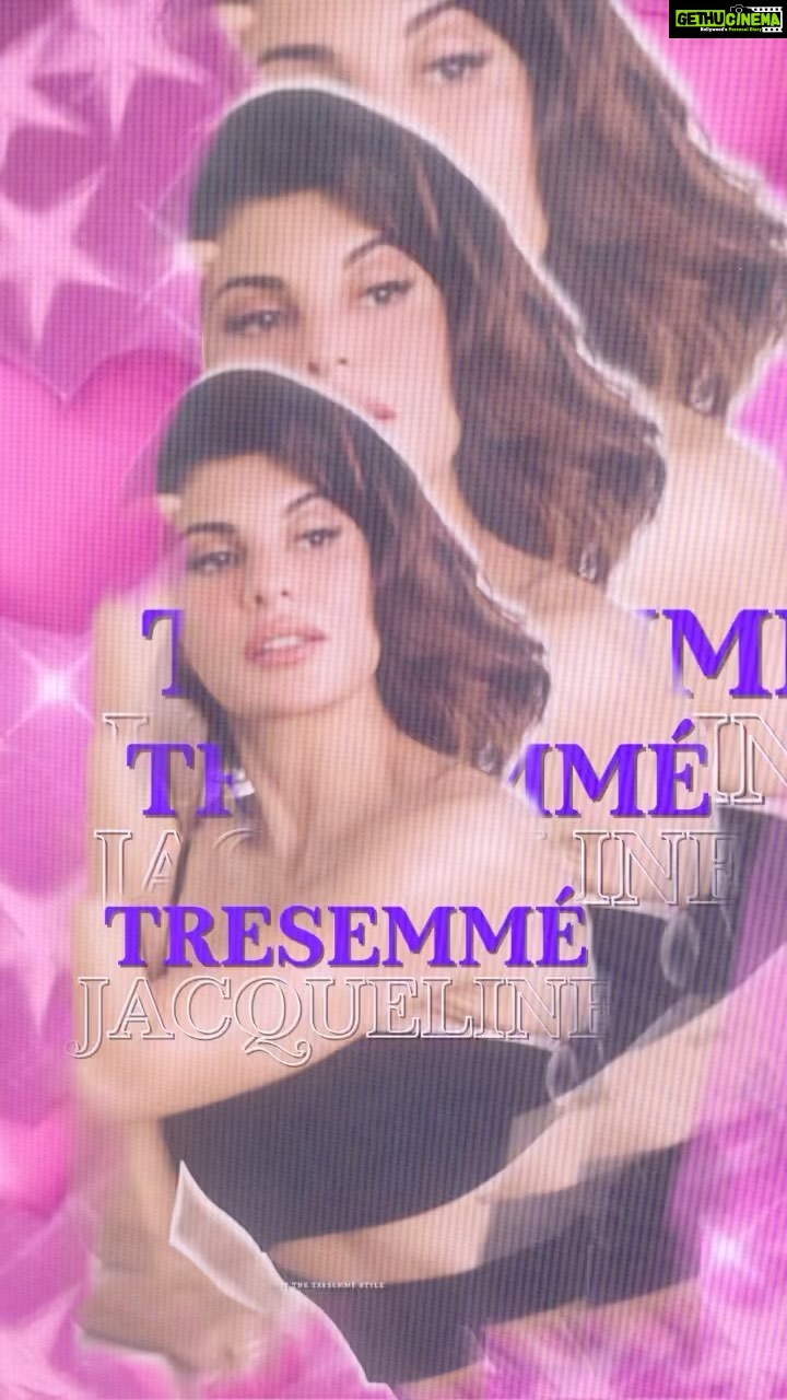Jacqueline Fernandez Instagram - Pose with @tresemmeindia 🌸🌸 #ad