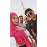 Jacqueline Fernandez Instagram - 🙏 Sheikh Zayed Mosque #abudhabi🇦🇪 with my favourite artists @shaanmu @nileshvede @kuldeepshashi