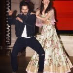 Jacqueline Fernandez Instagram - Always be your crazy self @varundvn and do Tan Tanna Tan everywhere you go 💖 📸 yogen shah