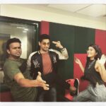 Jacqueline Fernandez Instagram – For some strange reason at radio trails today all we did was pole dance or at least try to! ☮️♐️