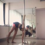 Jacqueline Fernandez Instagram – Some days you excel some days you don’t but everyday you grow #polefitness @lanaroxy 🌈💜