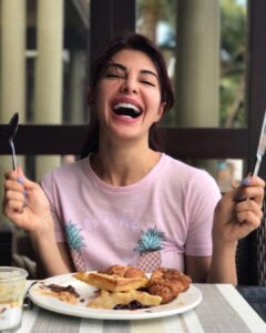 Jacqueline Fernandez Instagram - The aftermath of bikini shoot! Thank you @kamera002 for capturing this moment 💜💟 #judwaa2 #mauritius