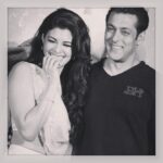 Jacqueline Fernandez Instagram – #3yearsofkick @beingsalmankhan @nadiadwalagrandson where it all began #forevergrateful 🙏🙏🙏