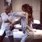 Jacqueline Fernandez Instagram - कट कर दे?