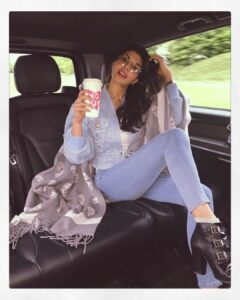Jacqueline Fernandez Instagram - I'm in London babies! Safe and sound 💋💋💋