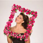 Jacqueline Fernandez Instagram - Welcome to my world of rose 🌷🌷 love this collection @thebodyshopindia #britishrose