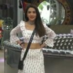 Jasmin Bhasin Instagram - Our sweetheart 🤩💗 #TeamJasmin #JBinBB14 Outfit - @baisegaba Jewellery - @jhaanjhariya Styled by - @ankiitaapatel Asst by - @nehasarkar04 Watch the #BB14 episodes on @colorstv every day and before TV on @vootselect 📺 #BB14 #JBinBB #AbScenePaltega #BiggBoss14 #BiggBoss #BiggBoss2020 #Colors #JasminBhasin #BBlikeABoss #AlyGoni @beingsalmankhan