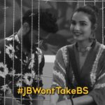 Jasmin Bhasin Instagram – Commenting on Jasmin’s clothes? 😂 Guess what @rahulvaidyarkv, your opinion is NOT welcomed here 🙏🏻
#JBinBB14 #TeamJasmin #JBWontTakeBS 

Watch the #BB14 episodes on @colorstv every day and before TV on @vootselect 📺

#BB14 #JBinBB #AbScenePaltega #BiggBoss14 #BiggBoss #BiggBoss2020 #Colors #JasminBhasin #BBlikeABoss
@beingsalmankhan