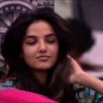 Jasmin Bhasin Instagram - Jasmin & the doll, an eternal love story 💕 #MorningDanceParty #GrooveItLikeJas #TeamJasmin #JBinBB14 Nightsuit by - @_mad_over_accessories Styled by - @ankiitaapatel Asst by - @nehasarkar04 Watch the #BB14 episodes on @colorstv every day and before TV on @vootselect 📺 #BB14 #JBinBB #AbScenePaltega #BiggBoss14 #BiggBoss #BiggBoss2020 #Colors #JasminBhasin #BBlikeABoss @beingsalmankhan