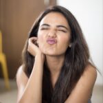 Jasmin Bhasin Instagram - Some morning kisses for you all 😘#TeamJasmin #JBinBB14 Photography: @rishabdahiya #BB14 #JBinBB #AbScenePaltega #BiggBoss14 #BiggBoss #BiggBoss2020 #Colors #JasminBhasin #BBlikeABoss @beingsalmankhan