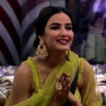 Jasmin Bhasin Instagram - The most REAL #BBHouse contestant, none other than #JasminBhasin!! Word by @beingsalmankhan 🙌🏻🤍 Outfit - @kashyap.nitisha Earrings - @_alankaara_ kundan ring - @shillpapuriidesignerjewellery Styled by - @ankiitaapatel Asst by - @nehasarkar04 Watch the #BB14 episodes on @colorstv every day and before TV on @vootselect 📺 #BB14 #JBinBB #AbScenePaltega #BiggBoss14 #BiggBoss #BiggBoss2020 #Colors #JasminBhasin #BBlikeABoss #shehzaddeol #nishantsinghmalkani #rahulvaidya #NikkiTamboli #jaankumarsanu