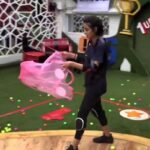 Jasmin Bhasin Instagram - Jas yet again proved her power & determination in the #BB14 house 🙌🏻 Our girl is on fire 🔥 They don’t call her a #TaskQueen👑 for nothing! Winning a task without over stepping her boundaries and oh so gracefully ain’t another contestants cup of tea. #JBWontTakeBS #JBinBB14 Watch the #BB14 episodes on @colorstv every day and before TV on @vootselect 📺 #BB14 #JBinBB #AbScenePaltega #BiggBoss14 #BiggBoss #BiggBoss2020 #Colors #JasminBhasin #BBlikeABoss @beingsalmankhan