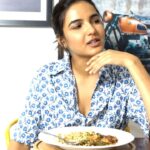 Jasmin Bhasin Instagram – Rewind ⏪ to before Jasmin entered the #BBHouse. Ab toh salami ke liye bhi negotiate karna padta hai 🤦🏻‍♀️ 
#JBinBB14 #TeamJasmin

#BB14 #JBinBB #AbScenePaltega #BiggBoss14 #BiggBoss #BiggBoss2020 #Colors #JasminBhasin #BBlikeABoss
@beingsalmankhan @colorstv @vootselect