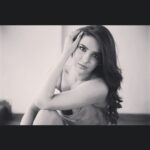 Jasmin Bhasin Instagram - बदनाम तो बहुत हूं इस ज़माने में , तू बता तेरे सुनने में कौनसा किस्सा आया है......