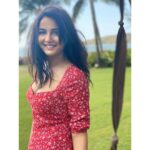 Jasmin Bhasin Instagram – ख़ुश