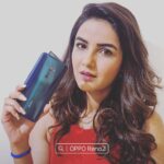 Jasmin Bhasin Instagram - Add a touch of sophistication to your style with the new #OPPOReno2 with 48MP #QuadCam #20xZoom and #UltraDarkMode. Now, available at Amazon.in @oppomobileindia