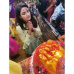 Jasmin Bhasin Instagram - My yearly ritual 🙏🙏🙏 Thank you bappa for everything and @indiatvnews and @shukla_vandana for beautiful darshan and all the effort. Lalbaug Parel - लालबाग परळ