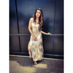 Jasmin Bhasin Instagram - Jazzed up⚡️⚡️ Makeup @g.chakravarthyy Hair @hairstylistwahida_ P3 infotech Film Studio, Malwani.
