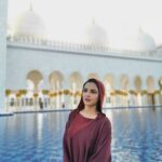 Jasmin Bhasin Instagram – 🙏 Abu Dhabi, United Arab Emirates