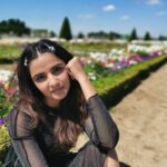 Jasmin Bhasin Instagram - Don't wanna leave 😔