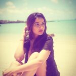 Jasmin Bhasin Instagram - Tropical state of mind 🌊 LUX* Grand Gaube