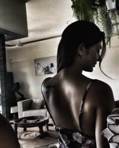 Jennifer Winget Instagram - Cliched yes, but it’s time to Bring sexy back! ☺️