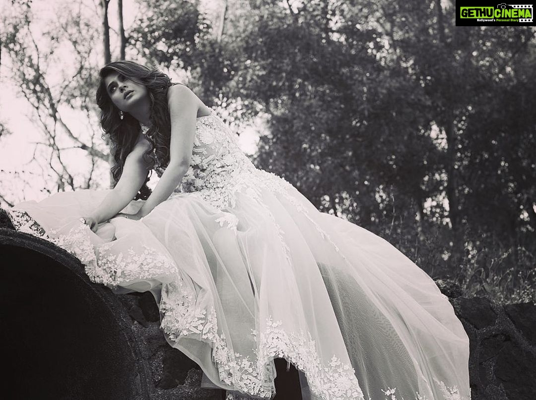 Jennifer Winget Instagram - They said, “Go Big or Go Home!” So I am currently doing both. Ever tried doing household chores in a gown? Well, here’s your chance. God knows, we have the time! #quarantininglikeapro #shootdiaries