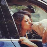 Jennifer Winget Instagram – Of Car rides and Kisses! 
#whatsundaysaremadeof