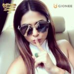 Jennifer Winget Instagram – Look around you, it truly is #Selfiestan Pop in and out with your gogfie at #GioneeSPL and ride the “summer stylfie” wave – Here’s mine! This @gioneeindia I tell you, is full of surprises and you never know, there could be one waiting for you too!