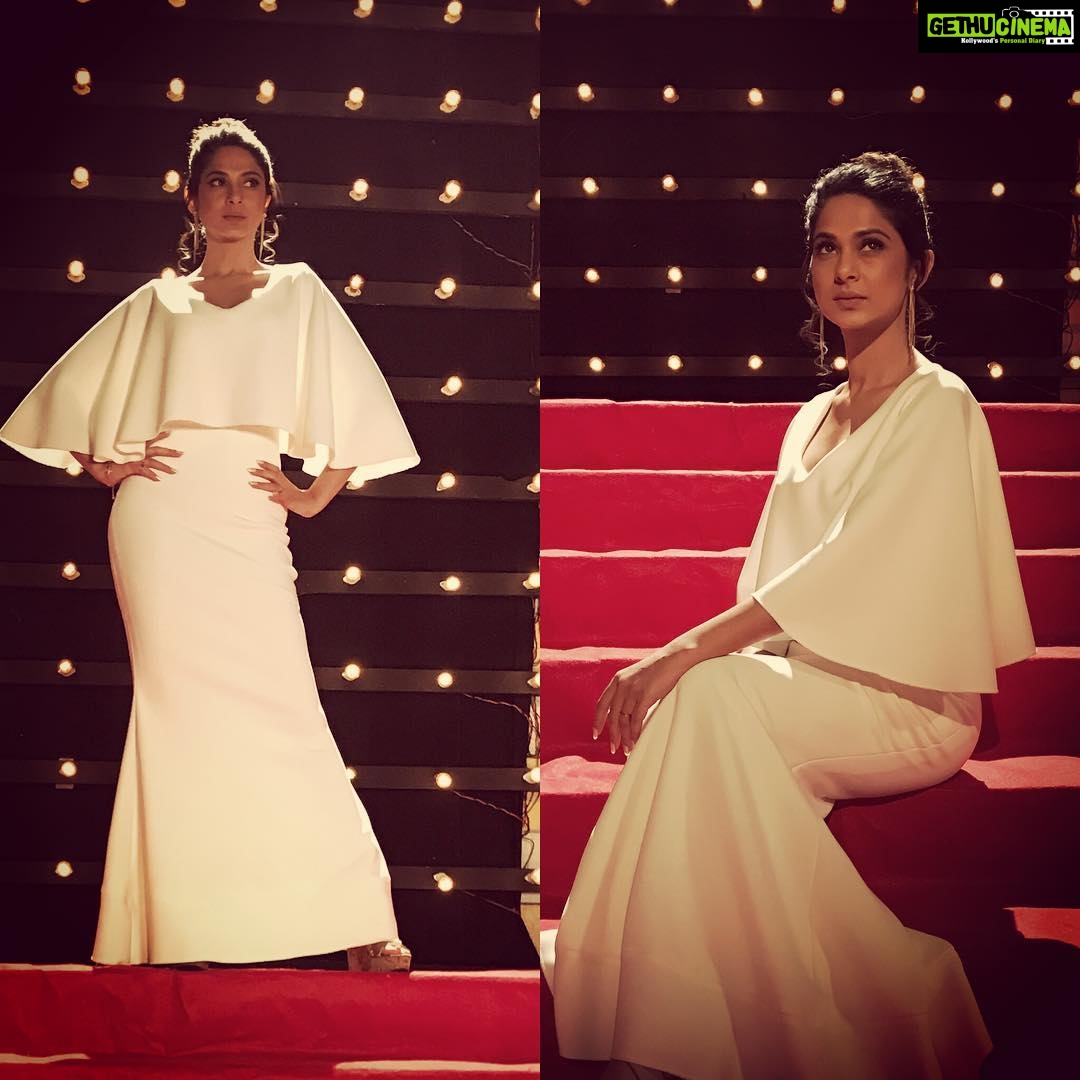 Jennifer Winget Instagram - White never felt this right ! @prynkamundada 👏#Beyhadh