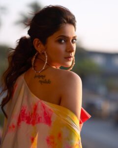 Jennifer Winget Instagram - Because we dream in colours borrowed from the sun, the sky and the sea!