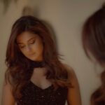 Jennifer Winget Instagram - Waking up this Valentine’s to a love that’s 10M strong. What can be better than this? For sticking it out, standing up for and slaying it with me from the start, up unto now, I am grateful every day. I love you; all 10M of you, a millionfold. Happy Valen-Ten! 🎥 @dieppj 💄 @mukeshpatilmakeup 💆‍♀️ @hairbyshardajadhav 👗 @kareenparwani @eyecandybyps @esmecrystals 🎯 @simmerouquai