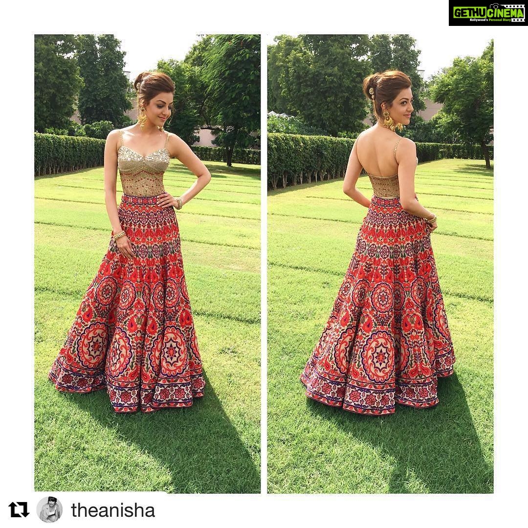 Kajal Aggarwal Instagram - #Repost @theanisha with @repostapp ・・・ @kajalaggarwalofficial in @rimple_harpreet_narula for @khazanajewellery campaign shoot! #kajalaggarwal #anishajainforstylecell #campaign