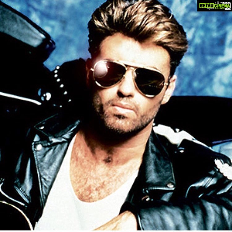 Kajal Aggarwal Instagram - So I'm never going to dance again, the way I danced with you! #legend #idol â¤ī¸ #GeorgeMichael #rip đâšī¸