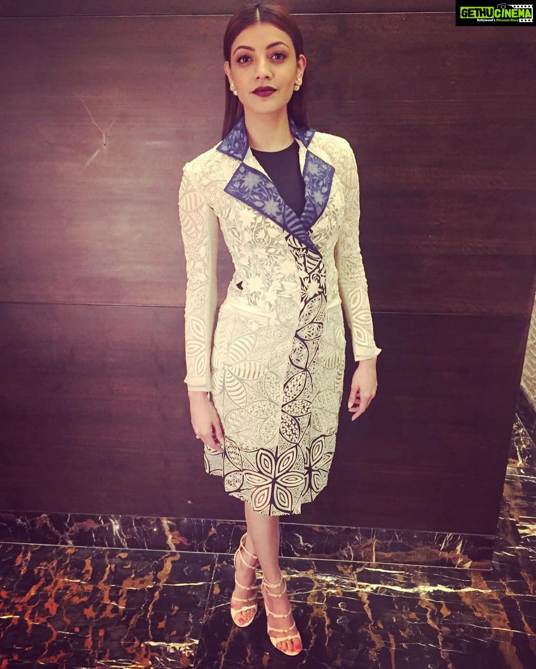 Kajal Aggarwal Instagram - @rahulmishra_7 @giambattistapr @nkdivya @dior @ashwini_hairstylist @vishalcharan86 ❤️