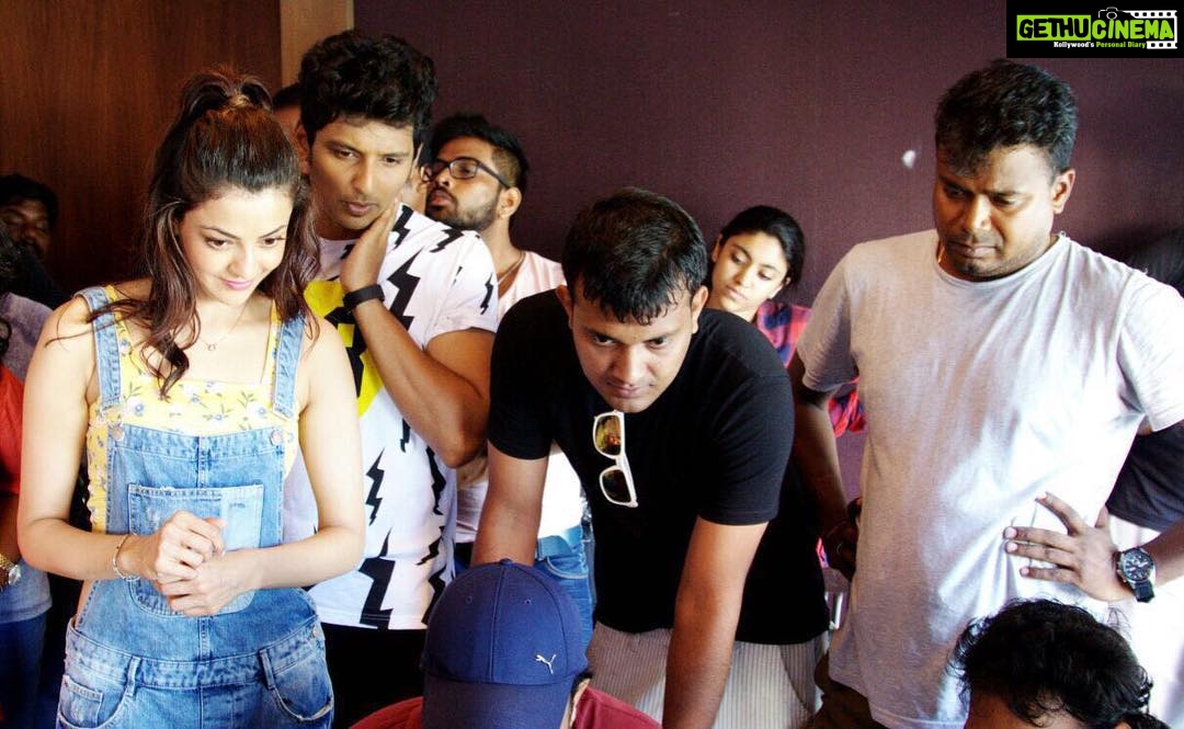 Kajal Aggarwal Instagram - #team #kavalaivendam