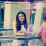 Kajal Aggarwal Instagram - Screenshot #kavalaivendam #throughthelens