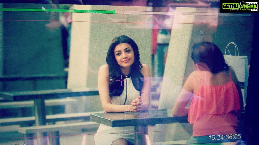 Kajal Aggarwal Instagram - Screenshot #kavalaivendam #throughthelens