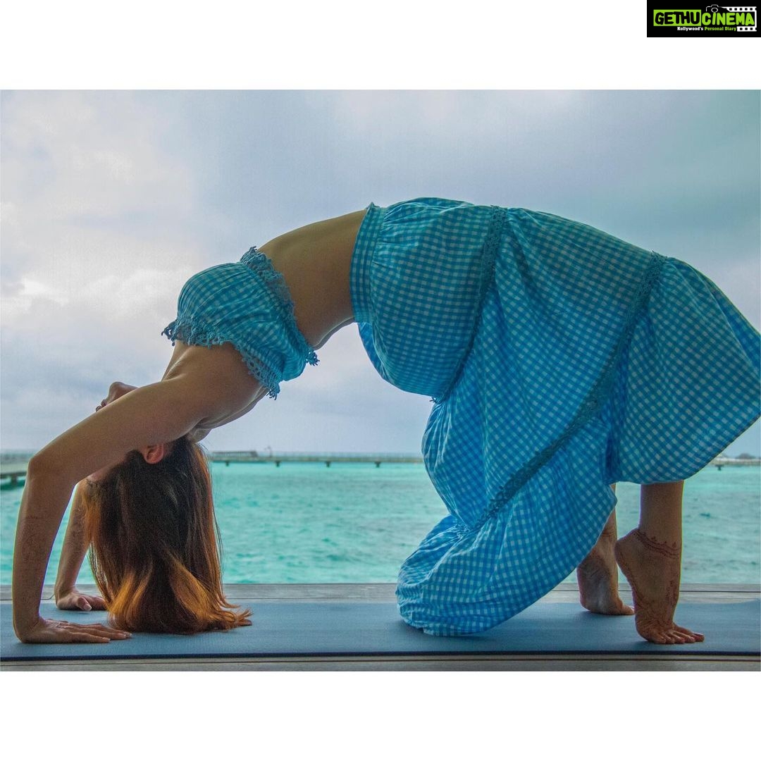 Kajal Aggarwal Instagram - In a desperate attempt to resume routine 🧘🏻♀️