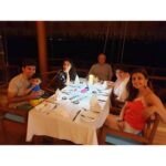 Kajal Aggarwal Instagram - #familytime #endoftheyear #vacay #islandlife
