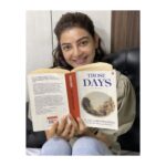 Kajal Aggarwal Instagram - #bookwormforever 🤓 Kolkata