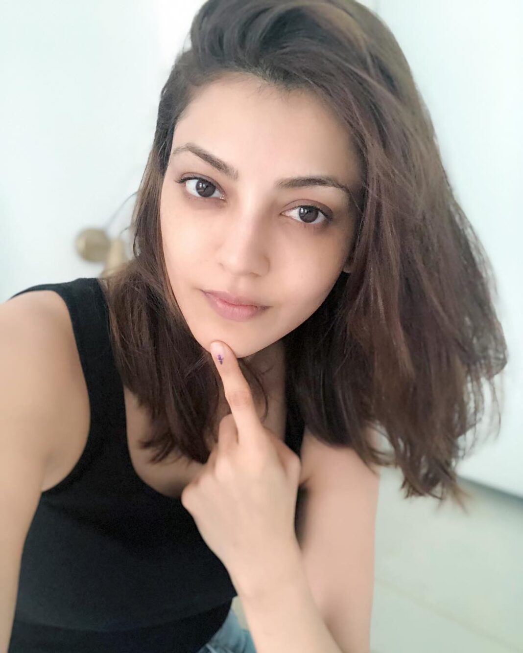 Kajal Aggarwal Instagram - Be a responsible citizen. Extend your right to vote. #loksabhaelections2019 #everyvotecounts 🇮🇳 Church gate