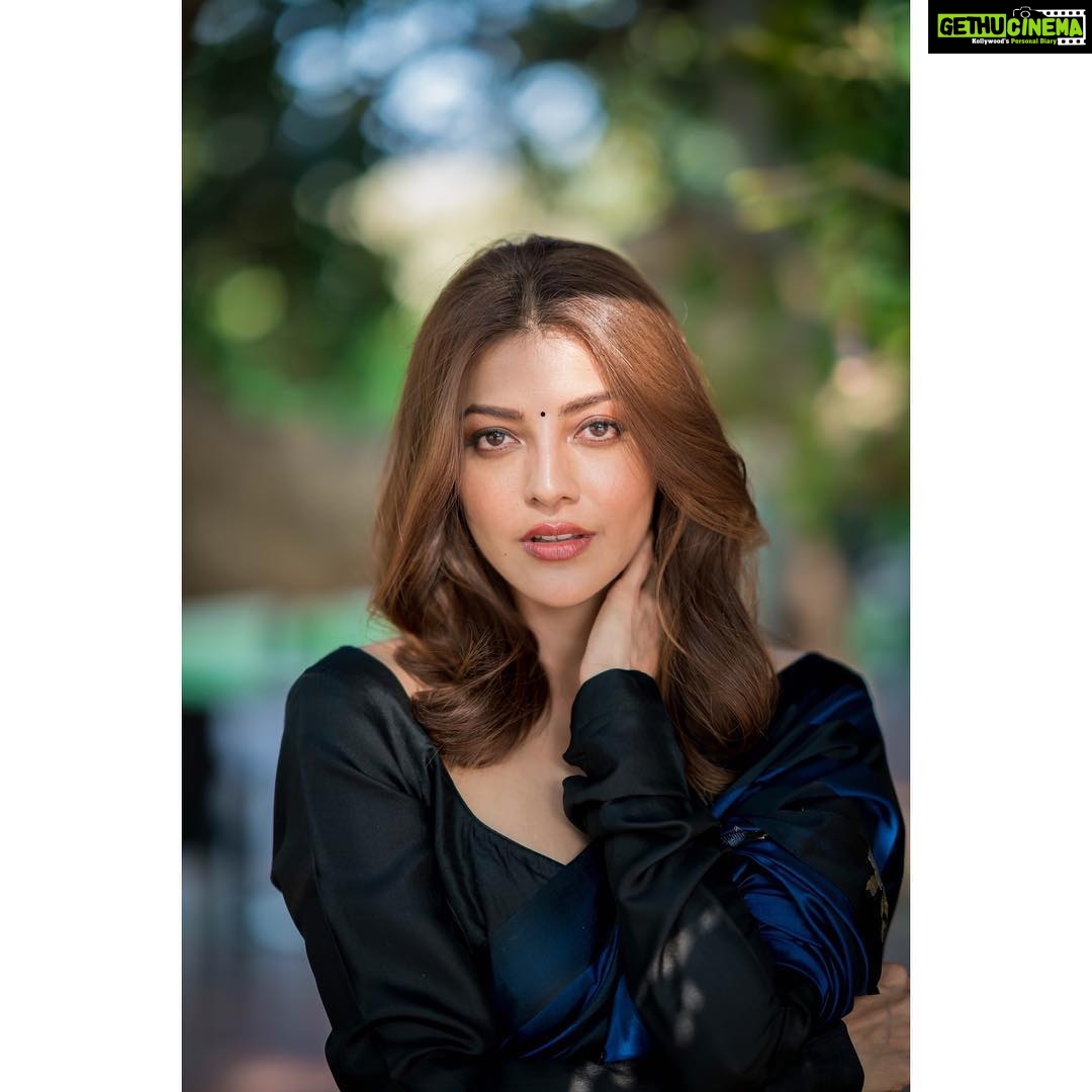 Kajal Aggarwal Instagram - Hair- @divya.naik25 makeup- @vishalcharanmakeuphair styling- @nkdivya photographer- @sumanthtittu