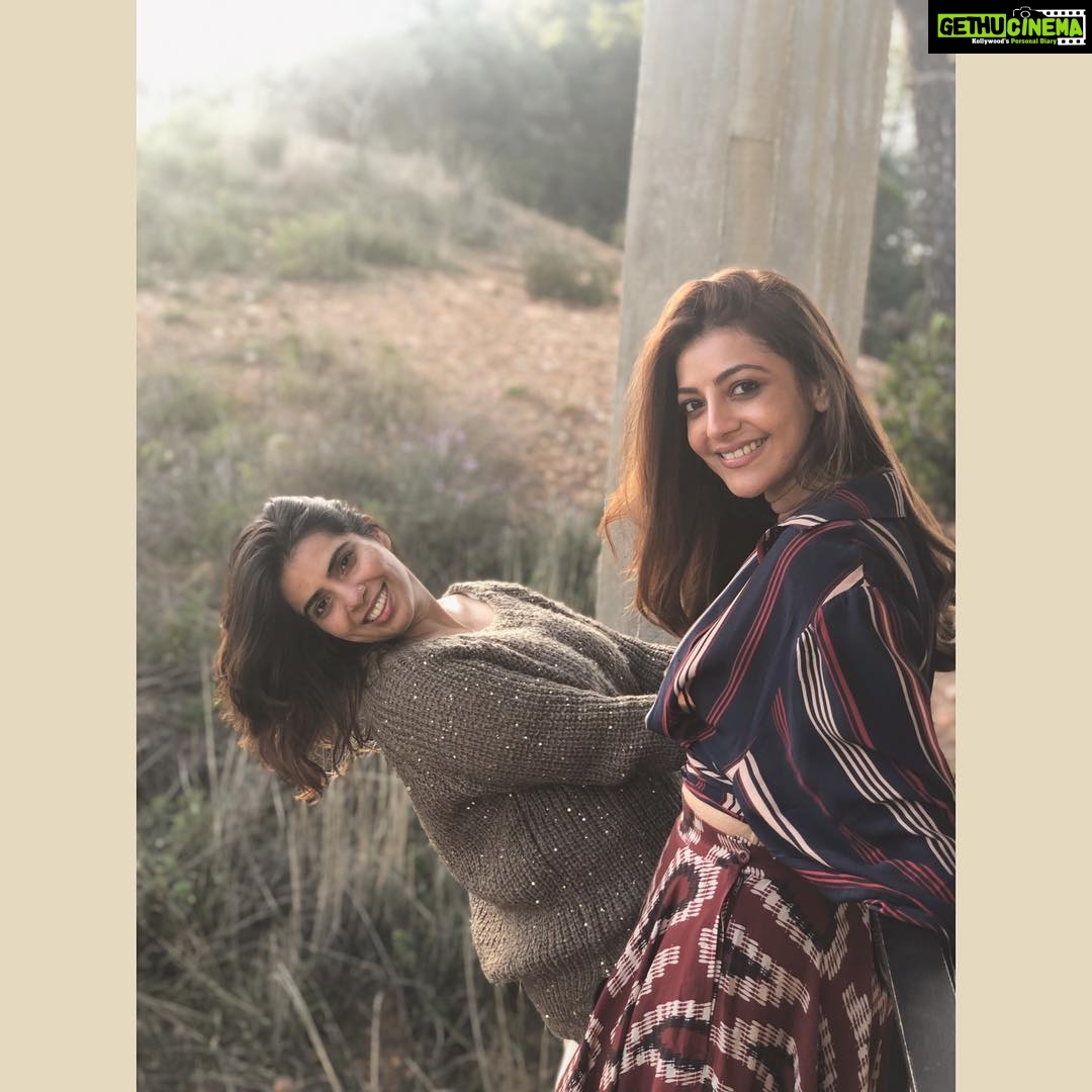 Kajal Aggarwal Instagram - #posers