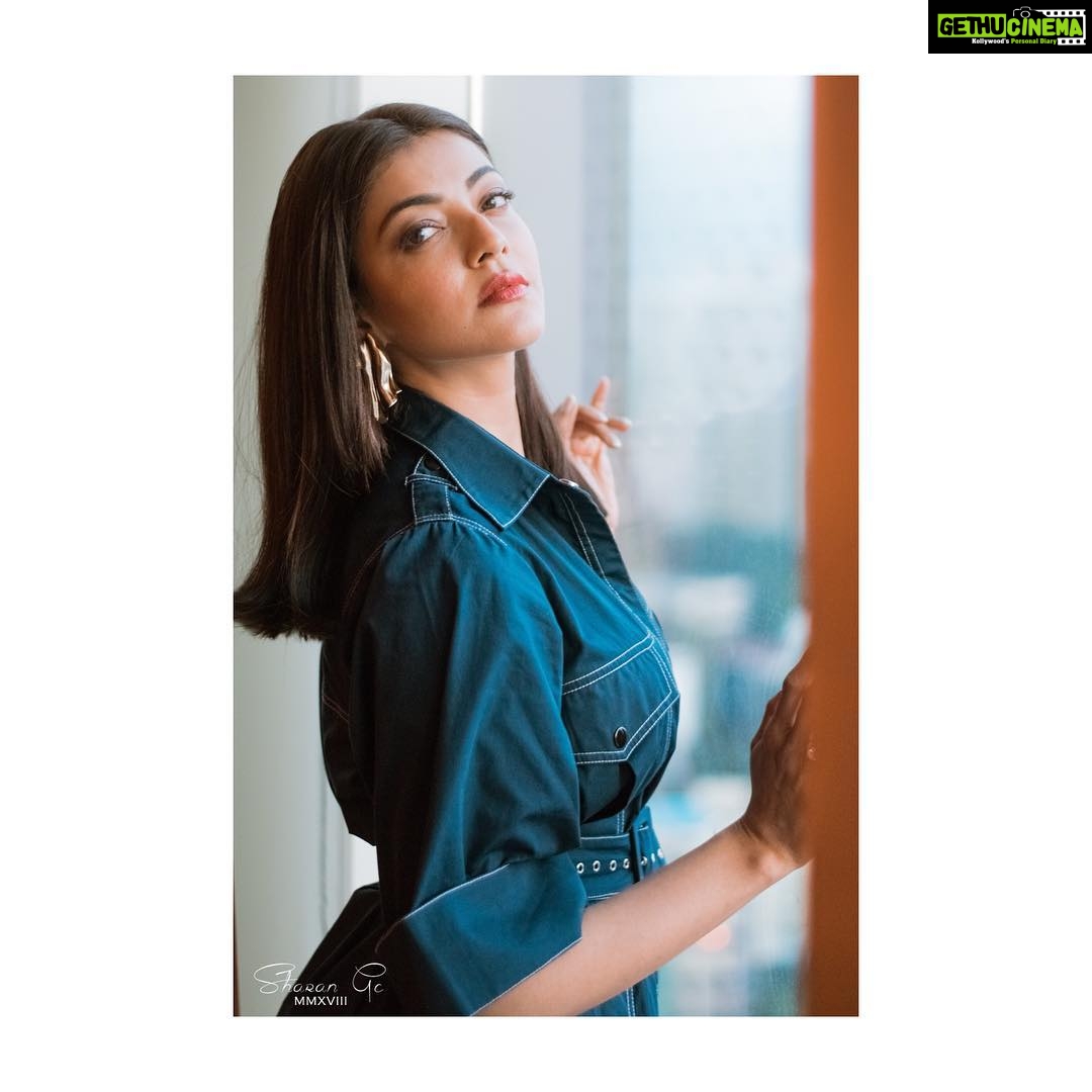 Kajal Aggarwal Instagram - 👗- @notebook.official 👡 - @aquazzura Styling - @nkdivya @arpithakrishnappa 📸 - @sharan_gc 💄- @vishalcharanmakeuphair 💆🏻♀️ - @ashwini_hairstylist