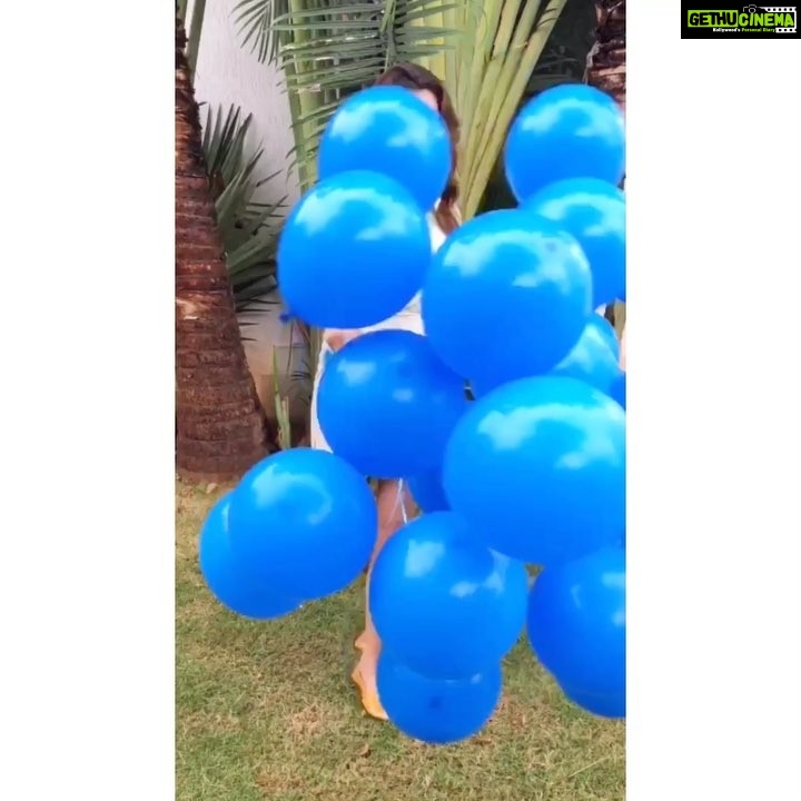 Kajal Aggarwal Instagram - #Lotsofcheer & #ballonbleu 💙