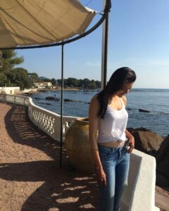 Kajal Aggarwal Instagram - #soakingupthesun #frenchriviera Villa La Mauresque